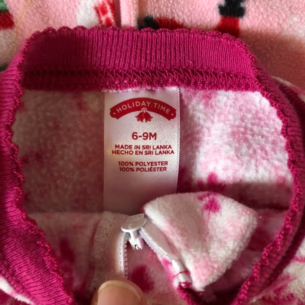 3 pairs of winter holiday fleece zip up pajamas - Picture 4 of 6